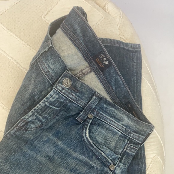 CITIZENS of HUMANITY Jeans. - Picture 3 of 11